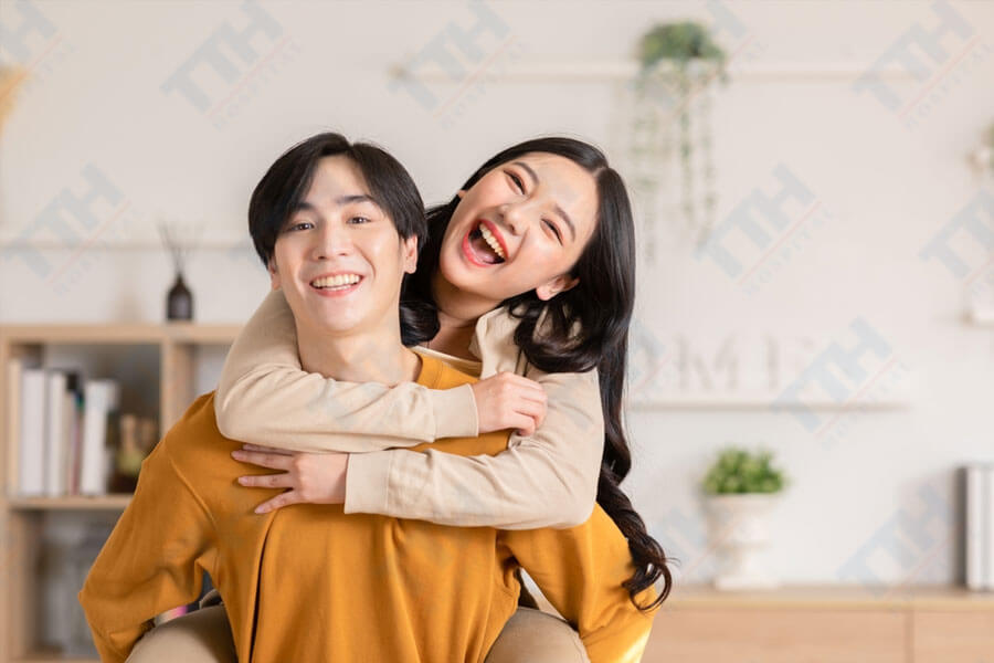 Các Kiểu Nụ Cười Và Ảnh Hưởng Đến Đường Tình Duyên