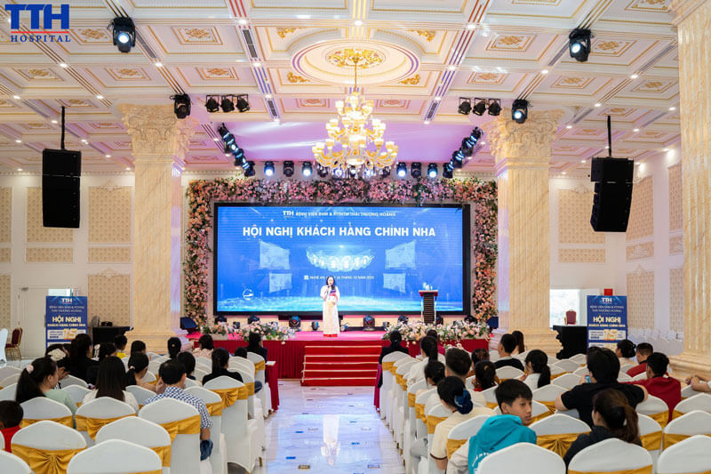 Câu chuyện từ những nụ cười thật