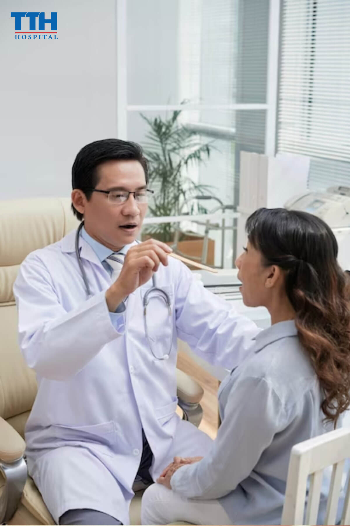 Gặp Bác Sĩ Nha Khoa để Kiểm Tra và Điều Chỉnh nhằm Khắc Phục Răng Sứ Bị Ê Buốt