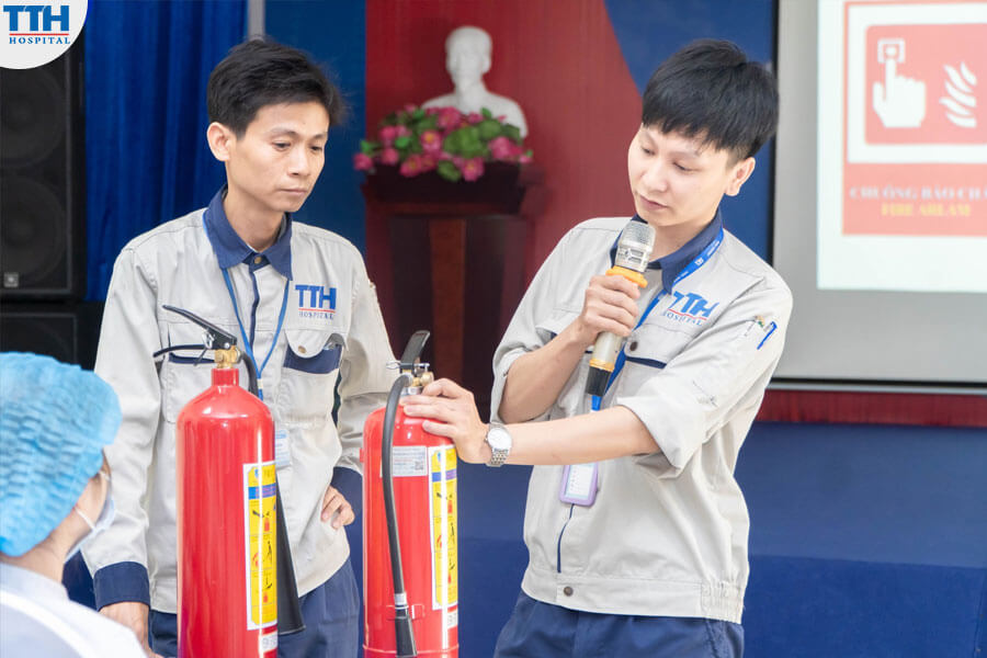 Hướng Dẫn Tận Tình an toàn phòng cháy chữa cháy cho CBNV