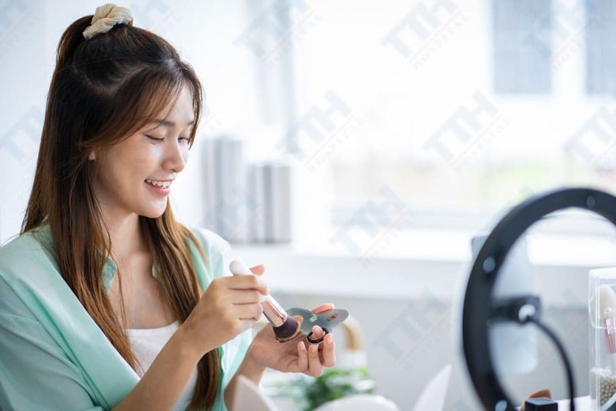 Hướng Dẫn Trang Điểm Theo No Makeup Look