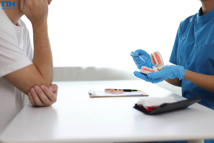 Khi Nào Nên Đến Gặp Nha Sĩ Điều Trị Viêm Tủy Răng Tại Nhà