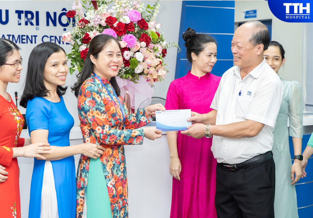 Tri Ân Và Lời Cảm Ơn 20-10-2023