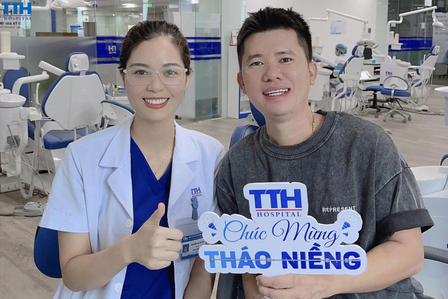 Bác sỹ Nguyễn Thị Thu Hà là một trong những chuyên gia hàng đầu tại Khoa Chỉnh Nha của Bệnh viện Thái Thượng Hoàng