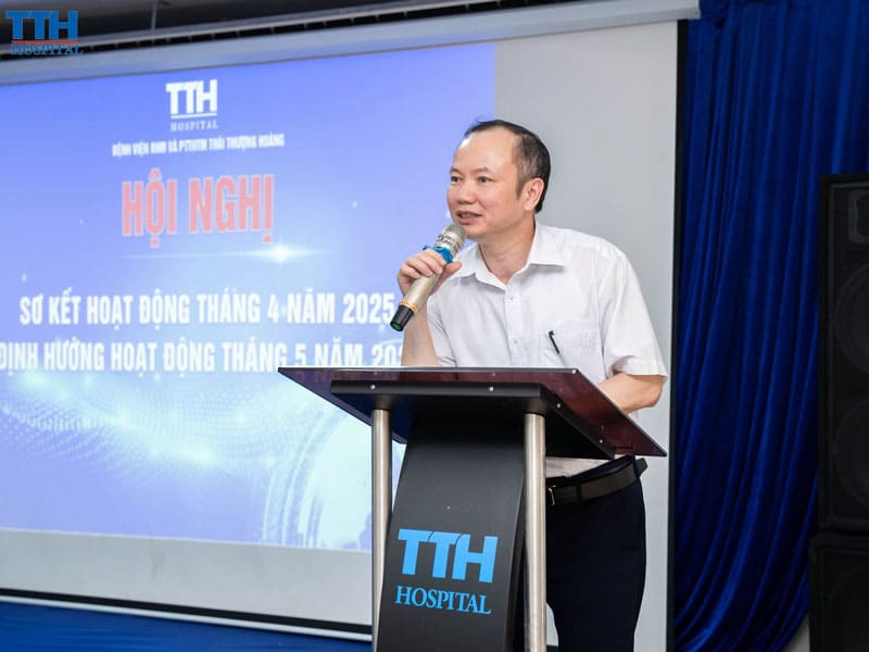 Phát biểu tổng kết Hội nghị, BS.CKII Hoàng Tiến Hải