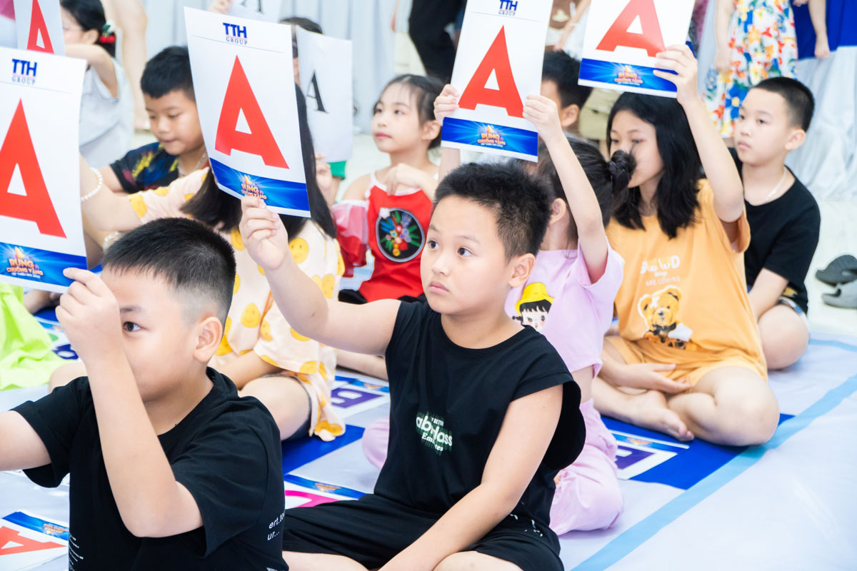 Phần 1 dành cho các cháu ở độ tuổi 5 - 8 tuổi.