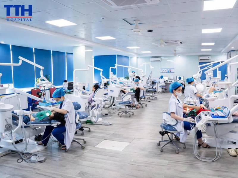 Thăm Khám Và Điều Trị Sâu Răng Tại Bệnh viện Thái Thượng Hoàng