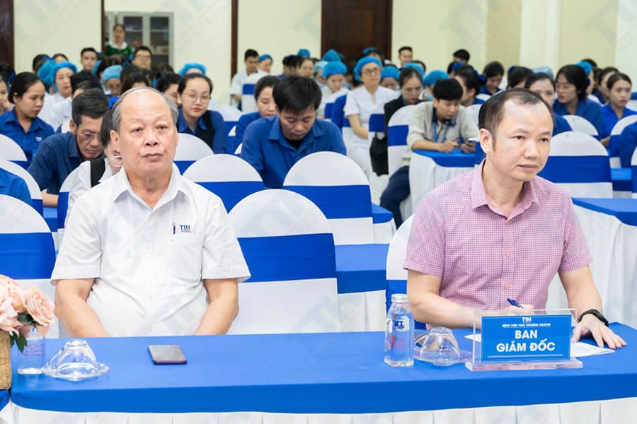 Thành phần tham dự hội nghị sơ kết quý IV năm 2024