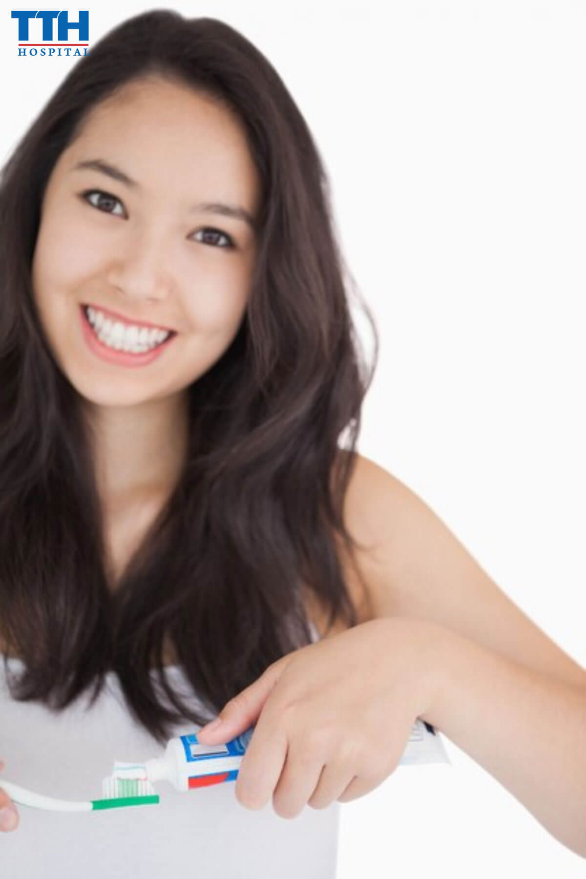 Tránh các loại kem đánh răng chứa cồn cho người niềng răng tại Vinh, Nghệ An