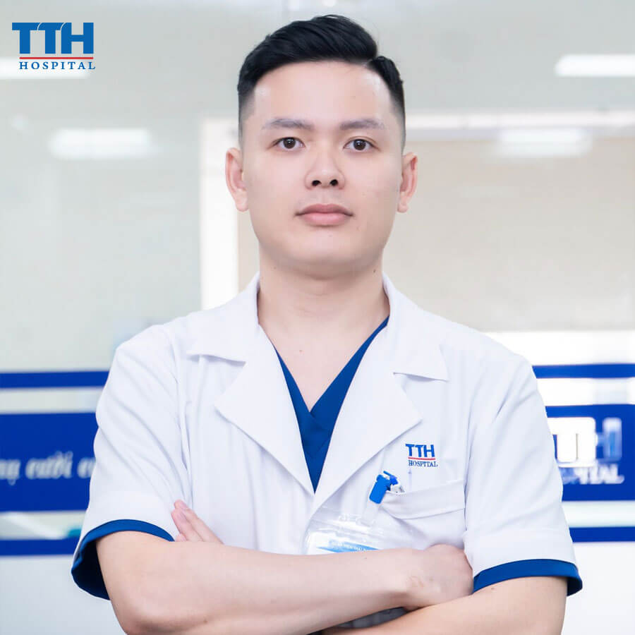 Bác sĩ Phan Thanh Hùng: Chuyên gia trồng răng Implant uy tín