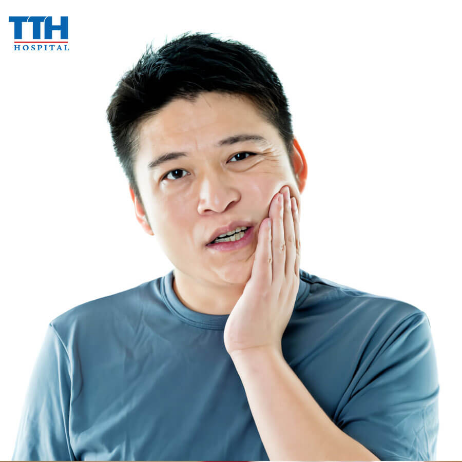 Các Phương Pháp Làm Giảm Sưng Sau Khi Trồng Răng Implant