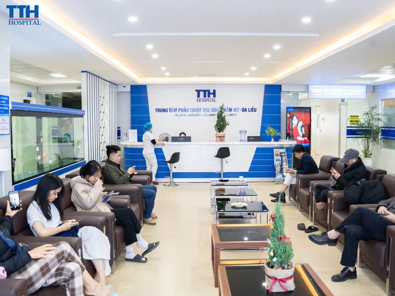 Sáng da, mờ thâm, căng bóng với liệu trình trẻ hóa không xâm lấn